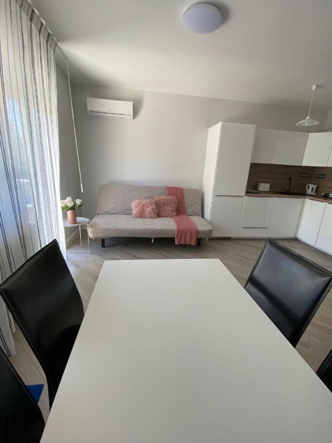 Aida Apartman Siófok Esterno foto